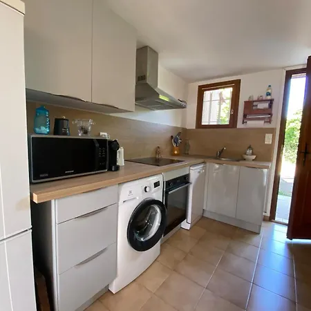 Maison A 1km De La * Venzolasca