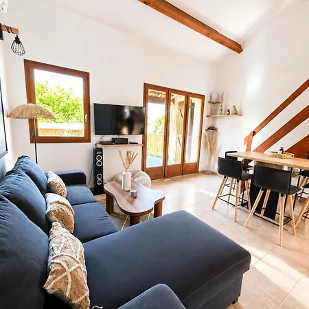 Holiday home Maison A 1km De La *